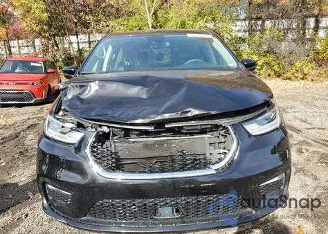 2024 Chrysler Pacifica Touring L from USA, damaged, VIN 2C4RC1BG2RR151147